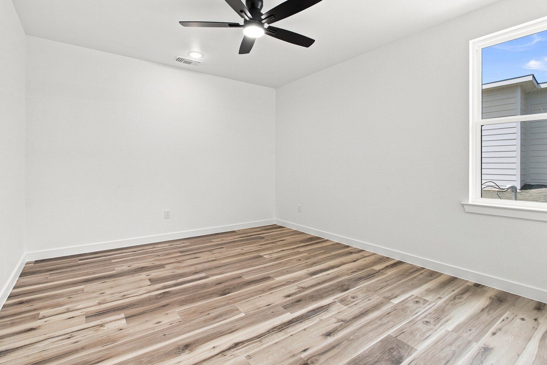 Interior detail of 106 E Miller Street