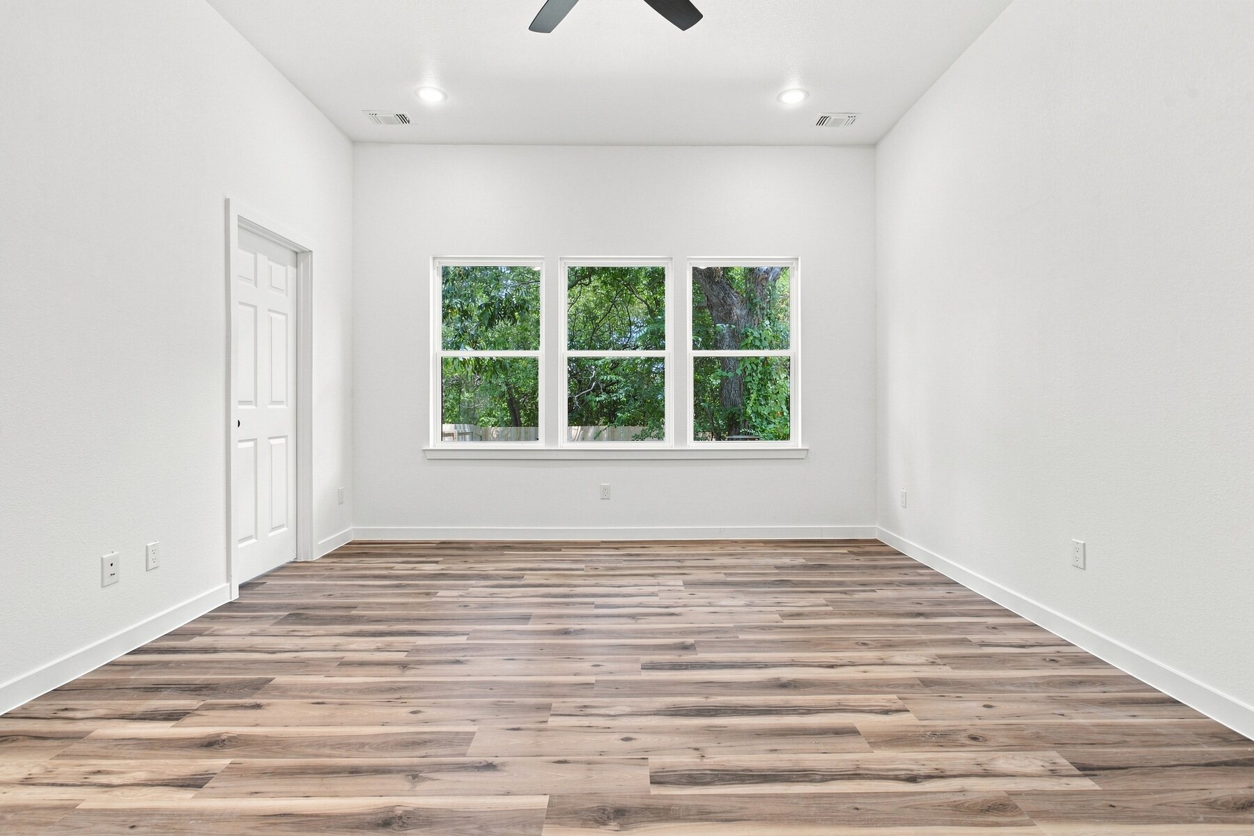 Interior detail of 106 E Miller Street